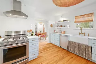 5303 Sunshine Dr, Austin, TX 78756 - Photo 11