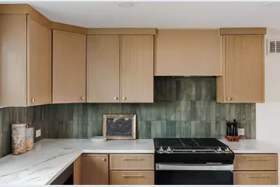 11403 Circle Bend Drive, Austin, TX 78758 - Photo 9