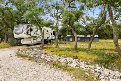 820 Glen Crest Drive, Blanco, TX 78606 - Photo 29