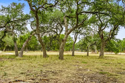 820 Glen Crest Drive, Blanco, TX 78606 - Photo 27