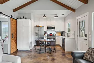 820 Gln Crst Dr, Blanco, TX 78606 - Photo 7