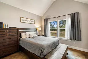 820 Gln Crst Dr, Blanco, TX 78606 - Photo 11