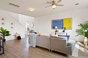 217 Boxwood Dr, Buda, TX 78610 - Photo 5