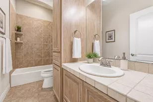 205 W Majestic Oak Ln, Georgetown, TX 78633 - Photo 21