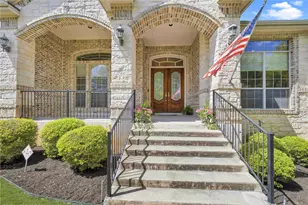 205 W Majestic Oak Ln, Georgetown, TX 78633 - Photo 3