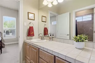 205 W Majestic Oak Ln, Georgetown, TX 78633 - Photo 21