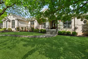 205 W Majestic Oak Ln, Georgetown, TX 78633 - Photo 1