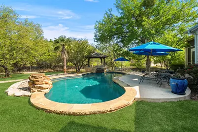 205 W Majestic Oak Lane, Georgetown, TX 78633 - Photo 29