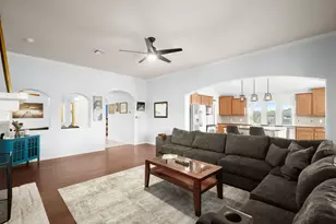 201 N Rawhide Trail, Liberty Hill, TX 78642 - Photo 5