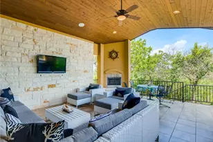 215 Woodlands Ct, Lakeway, TX 78738 - Photo 35