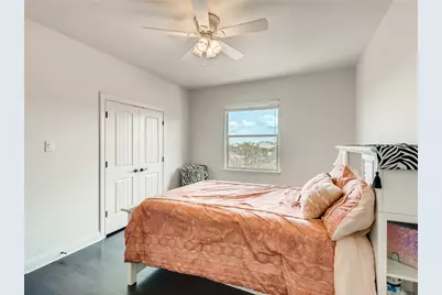 215 Woodlands Court, Lakeway, TX 78738 - Photo 29