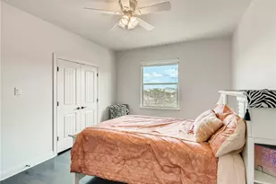 215 Woodlands Ct, Lakeway, TX 78738 - Photo 29