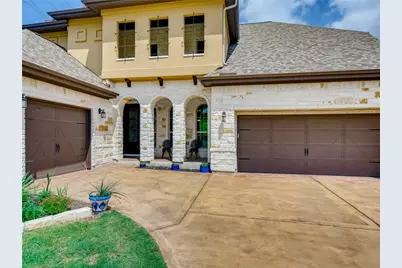 215 Woodlands Court, Lakeway, TX 78738 - Photo 3