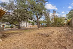 1801 Travis Heights Blvd, Austin, TX 78704 - Photo 23
