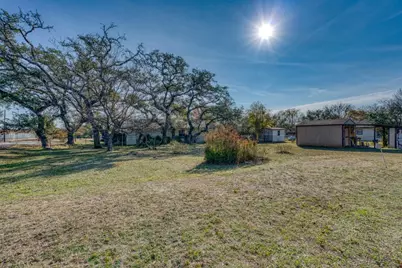 605 W Ash Dr Drive, Johnson City, TX 78636 - Photo 11