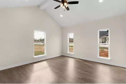 7319 Tiff Nicole Lane, Von Ormy, TX 78073 - Photo 19