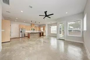 7710 Watson St, Austin, TX 78757 - Photo 9