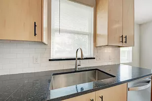 7710 Watson St, Austin, TX 78757 - Photo 17