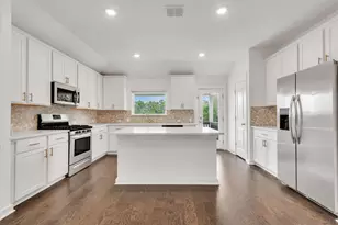 2324 Sawdust Dr, Georgetown, TX 78633 - Photo 9