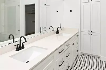 1500 Sylvan Glade #A, Austin, TX 78745 - Photo 11