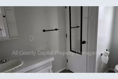 1113 Colorado Drive #10, Smithville, TX 78957 - Photo 7