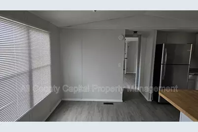 1113 Colorado Drive #10, Smithville, TX 78957 - Photo 3
