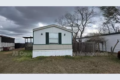 1113 Colorado Drive #10, Smithville, TX 78957 - Photo 11
