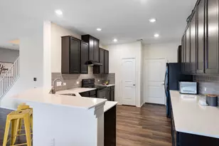 7611 Uray Dr, Austin, TX 78724 - Photo 9