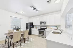 2511 Keepsake Dr, Austin, TX 78745 - Photo 9