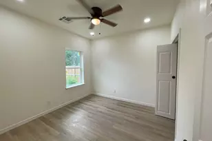 614 Pecan Valley Dr, San Antonio, TX 78220 - Photo 9