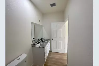614 Pecan Valley Drive, San Antonio, TX 78220 - Photo 7