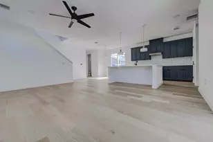 6203 Langham St, Austin, TX 78741 - Photo 11