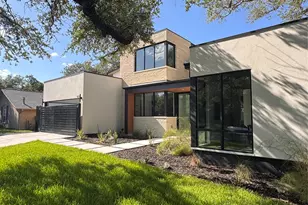 4216 Deepwoods Dr, Austin, TX 78731 - Photo 1