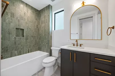 4216 Deepwoods Drive, Austin, TX 78731 - Photo 31