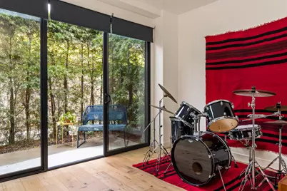 860 1/2 S Wilton Place, Los Angeles, CA 90005 - Photo 19