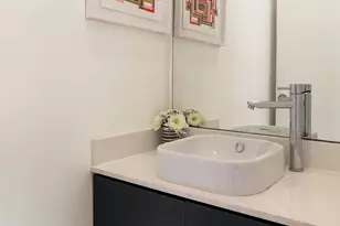 860 1/2 S Wilton Pl, Los Angeles, CA 90005 - Photo 21