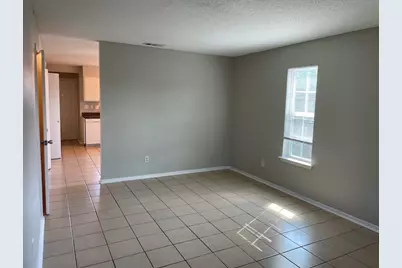 8401 Colony Loop Drive #D, Austin, TX 78724 - Photo 7
