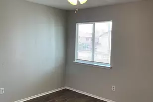 8401 Colony Loop Dr, Austin, TX 78724 - Photo 15