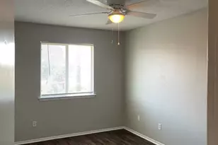 8401 Colony Loop Dr, Austin, TX 78724 - Photo 15