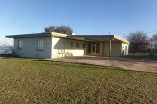 3824 Ranch Road 261, Buchanan Dam, TX 78609 - Photo 1