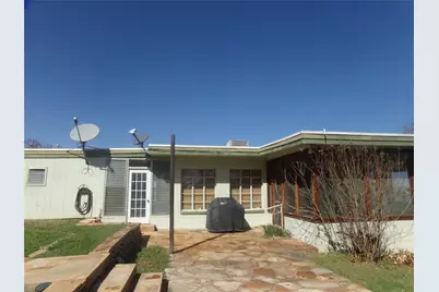 3824 Ranch Road 261, Buchanan Dam, TX 78609 - Photo 5