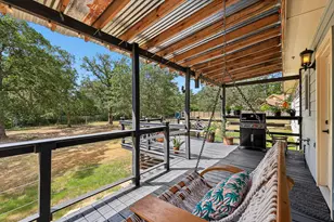126 King St, Bastrop, TX 78602 - Photo 25