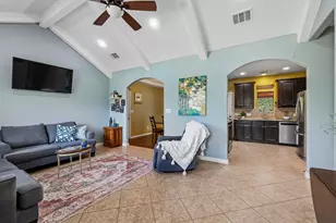 126 King St, Bastrop, TX 78602 - Photo 5