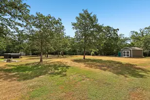 126 King St, Bastrop, TX 78602 - Photo 33