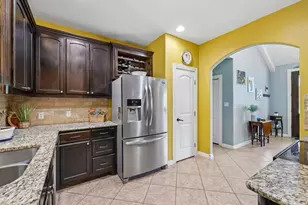 126 King St, Bastrop, TX 78602 - Photo 9