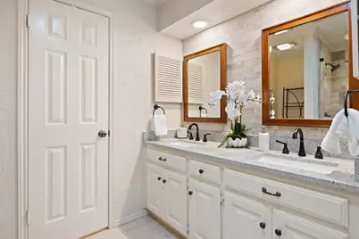 3815 Williamsburg Circle, Austin, TX 78731 - Photo 25