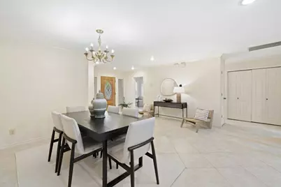 3815 Williamsburg Circle, Austin, TX 78731 - Photo 13