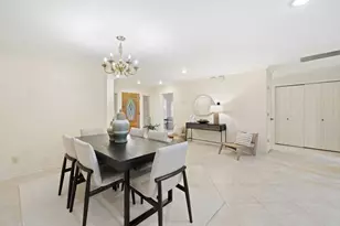 3815 Williamsburg Cir, Austin, TX 78731 - Photo 13