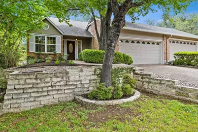 3815 Williamsburg Circle, Austin, TX 78731 - Photo 3