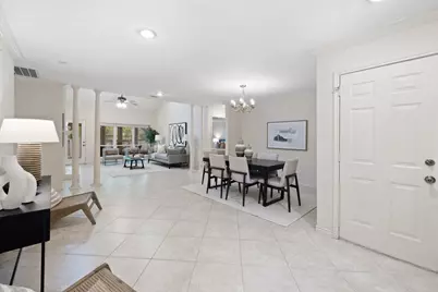 3815 Williamsburg Circle, Austin, TX 78731 - Photo 5